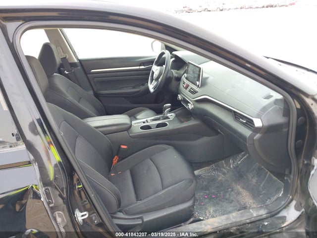 1N4BL4DW6KC135951 Nissan Altima 2.5 Sv
