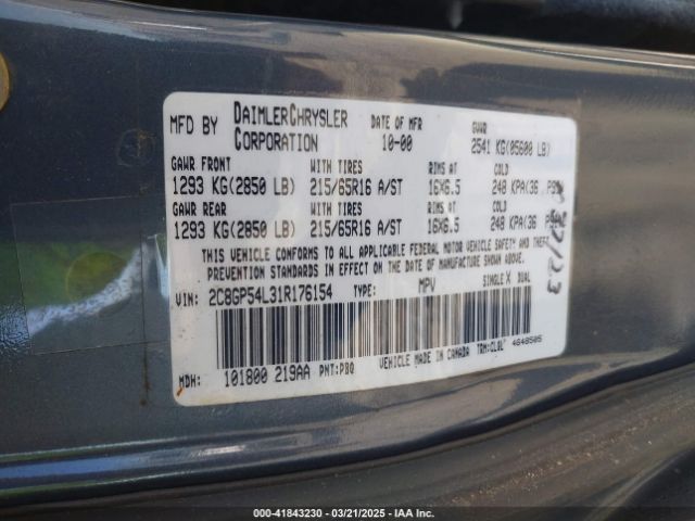 2001 CHRYSLER TOWN & COUNTRY 2C8GP54L31R176154 Photo 8