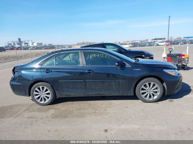 4T1BD1FK8FU148065 Toyota Camry Hybrid Xle