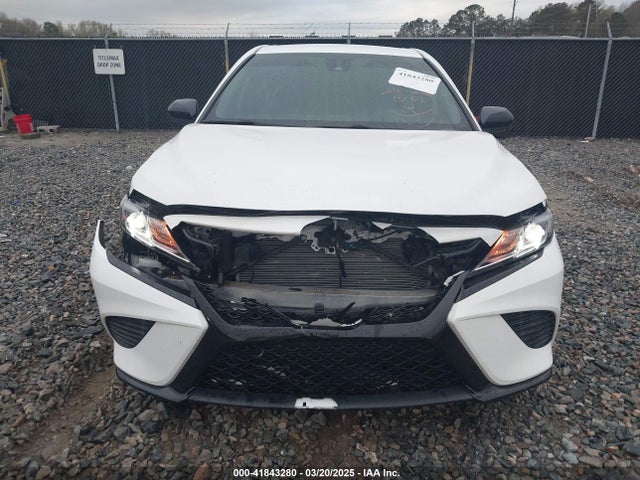 4T1B11HKXKU706000 Toyota CAMRY SE