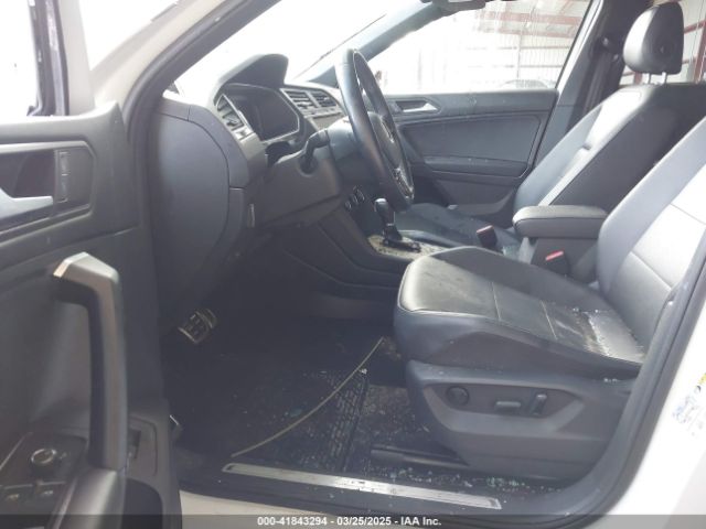 3VV3B7AX8KM150239 Volkswagen Tiguan 2.0t Se/2.0t Sel/2.0t Sel R-line/2.0t Sel R-line Black