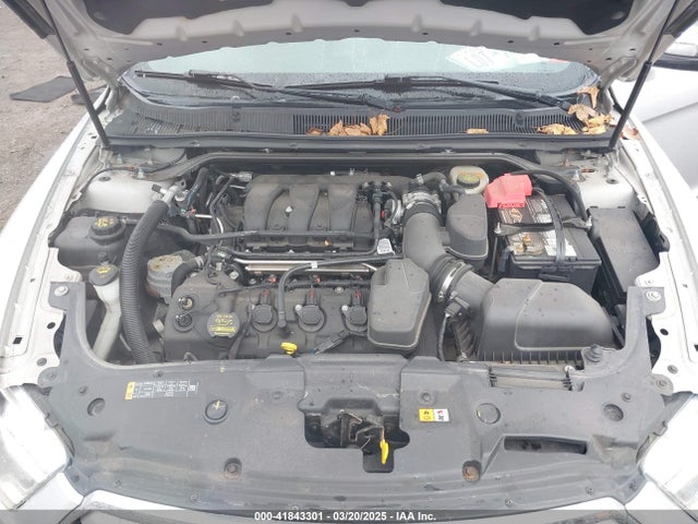 1FAHP2F81EG123933 Ford Taurus Limited