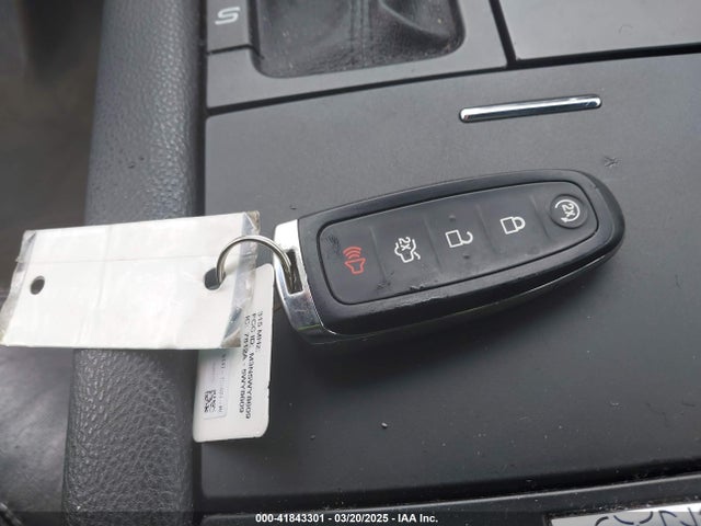 1FAHP2F81EG123933 Ford Taurus Limited