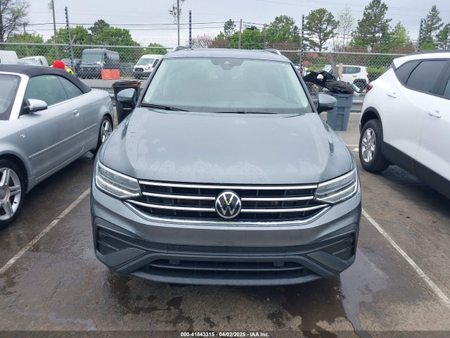 3VV3B7AX7NM008114 Volkswagen Tiguan 2.0t Se