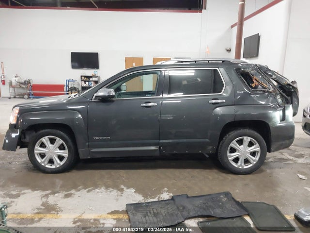 2GKFLUE38H6333212 GMC Terrain Slt