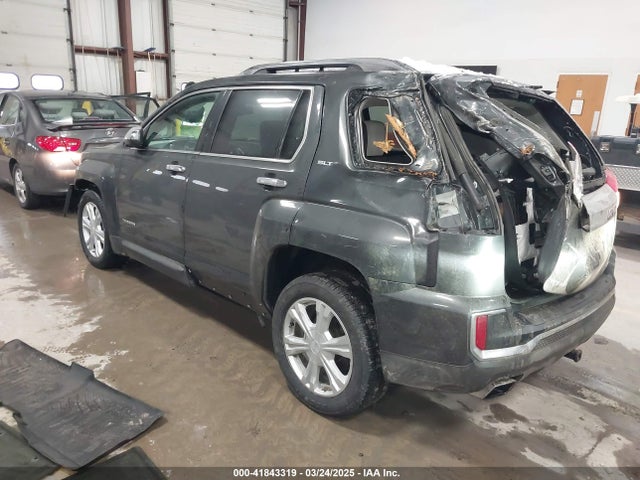 2GKFLUE38H6333212 GMC Terrain Slt