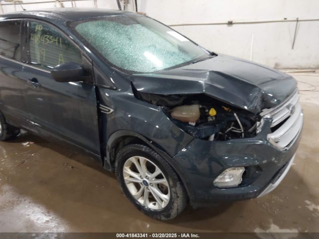 1FMCU9GD2KUA31904 Ford ESCAPE SE
