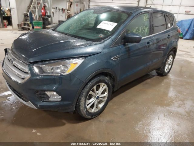 1FMCU9GD2KUA31904 Ford ESCAPE SE