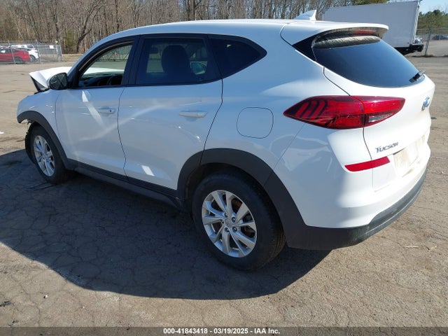 Hyundai TUCSON SE 2019 KM8J2CA4XKU880939 Image 3