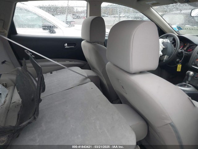 JN8AS5MV6EW700907 Nissan Rogue Select S