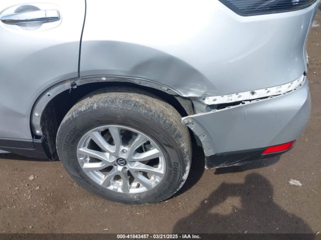 5N1AT2MT8LC715568 Nissan Rogue S Fwd