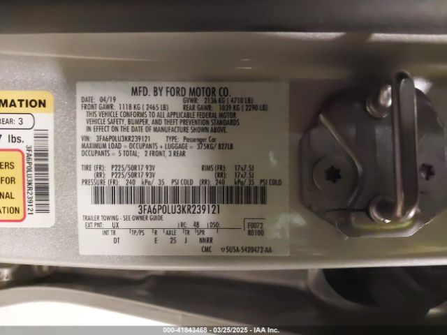 3FA6P0LU3KR239121 Ford Fusion Hybrid Se