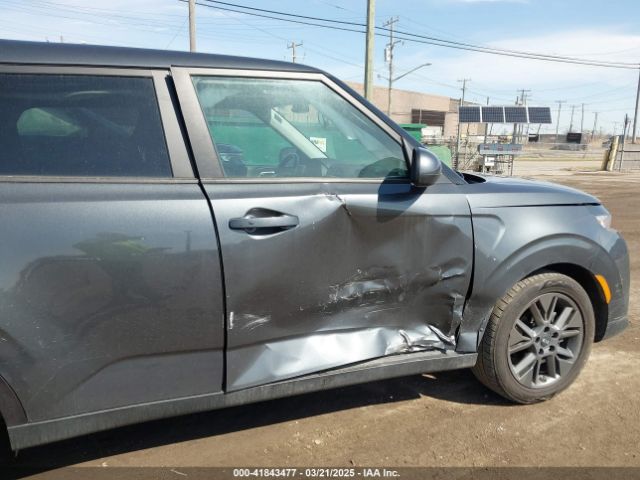 KNDJ33AU7M7783748 KIA SOUL EX