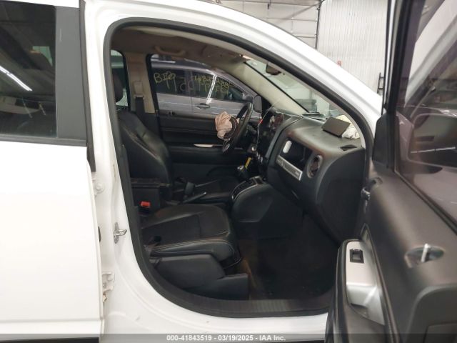 1C4NJDEB1ED623034 Jeep Compass Latitude