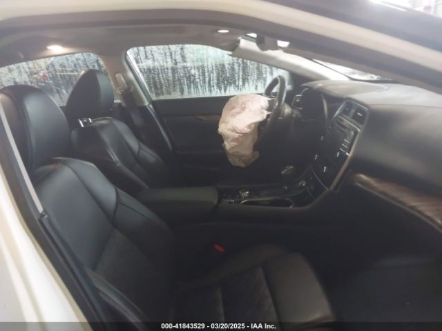 1N4AA6AP8HC383430 Nissan Maxima 3.5 Platinum
