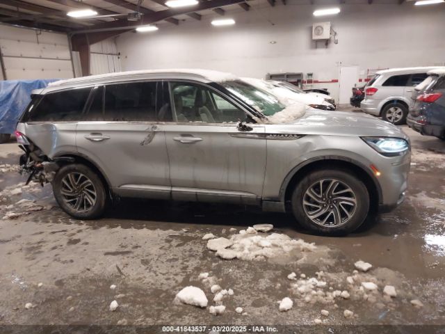 5LM5J6XC2PGL18606 Lincoln Aviator Standard