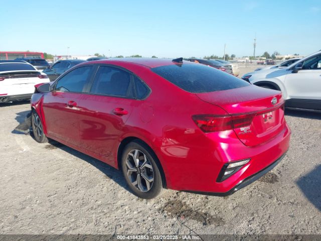 3KPF24AD8LE212962 KIA Forte Lxs