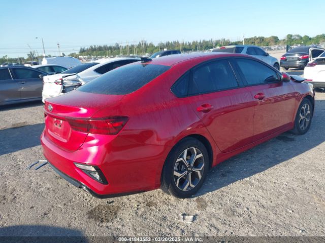 3KPF24AD8LE212962 KIA Forte Lxs