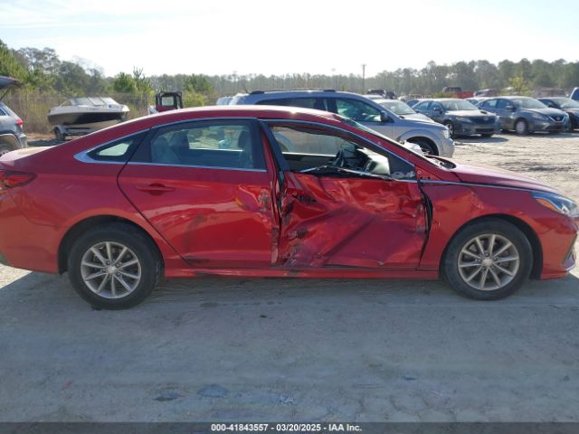 5NPE24AF3KH753232 Hyundai SONATA SE