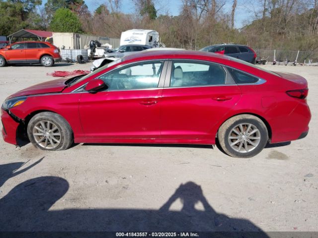 5NPE24AF3KH753232 Hyundai SONATA SE
