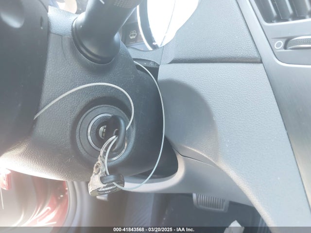 5NPEB4AC1EH928846 Hyundai SONATA GLS