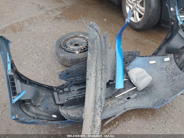 KMHD74LF6HU123080 Hyundai ELANTRA SE