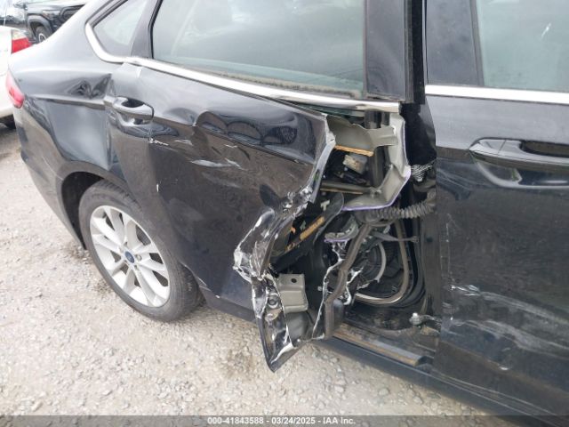 3FA6P0LU6LR197254 Ford Fusion Hybrid Se