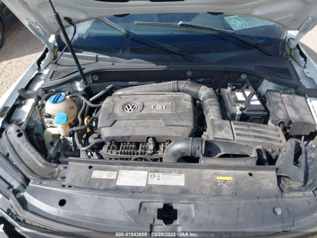 1VWBT7A37HC030895 Volkswagen Passat 1.8t Se