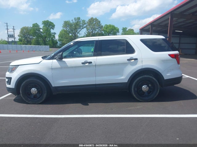 Ford Police Interceptor 2018 1FM5K8AR0JGC75321 Image 14