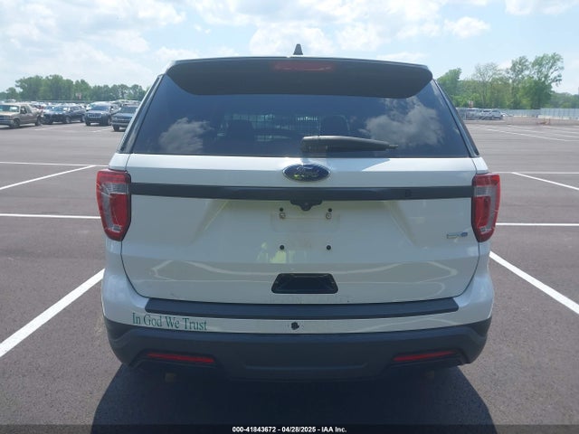 Ford Police Interceptor 2018 1FM5K8AR0JGC75321 Image 16
