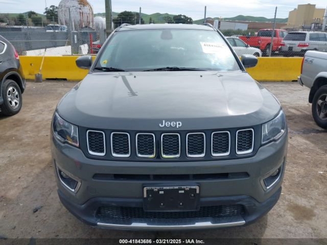 3C4NJCCB8KT777811 Jeep Compass Limited Fwd
