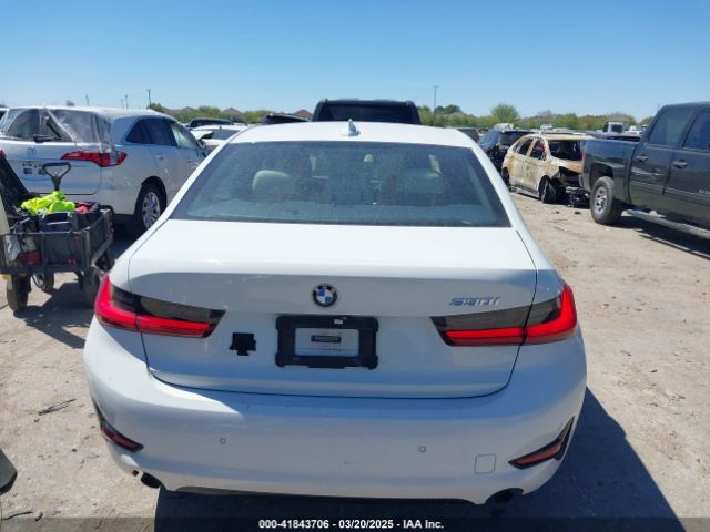 WBA5R1C58KAK07061 BMW 330I