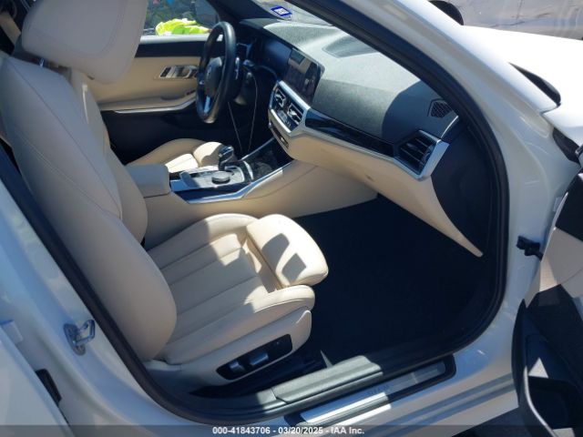 WBA5R1C58KAK07061 BMW 330I