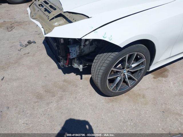 WBA5R1C58KAK07061 BMW 330I