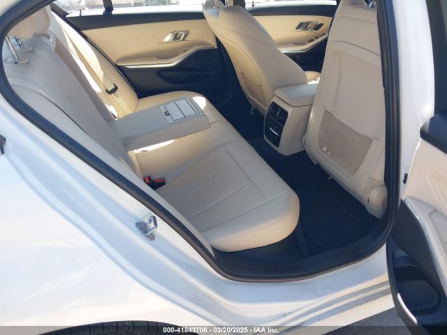 WBA5R1C58KAK07061 BMW 330I