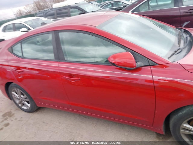 KMHD84LF7HU063355 Hyundai ELANTRA SE