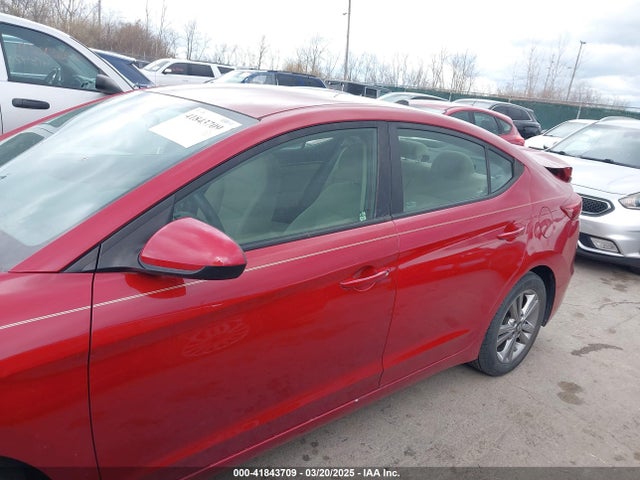 KMHD84LF7HU063355 Hyundai ELANTRA SE