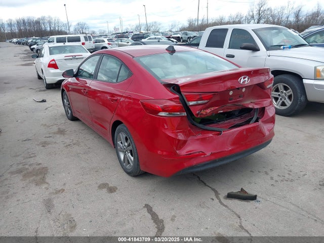 KMHD84LF7HU063355 Hyundai ELANTRA SE