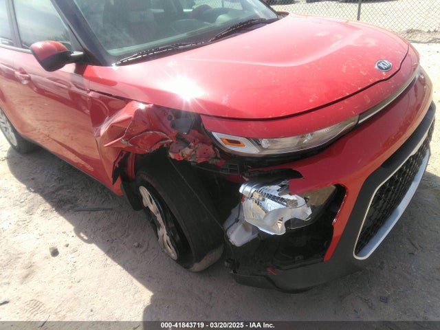 KNDJ23AU1L7700414 KIA SOUL LX