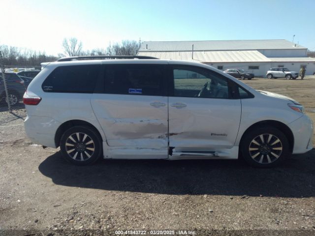 5TDYZ3DCXKS980027 Toyota Sienna Limited Premium 7 Passenger