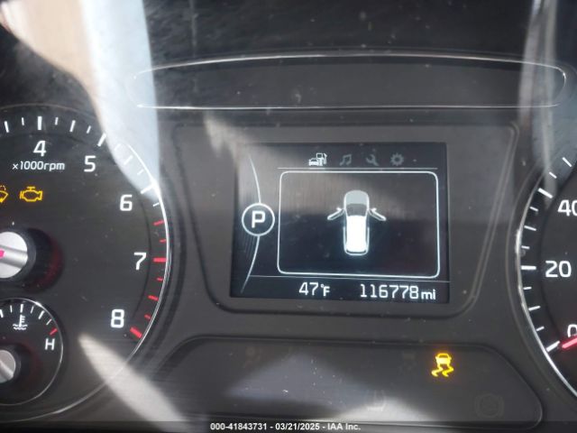 5XYPG4A34HG254813 KIA Sorento 2.4l Lx