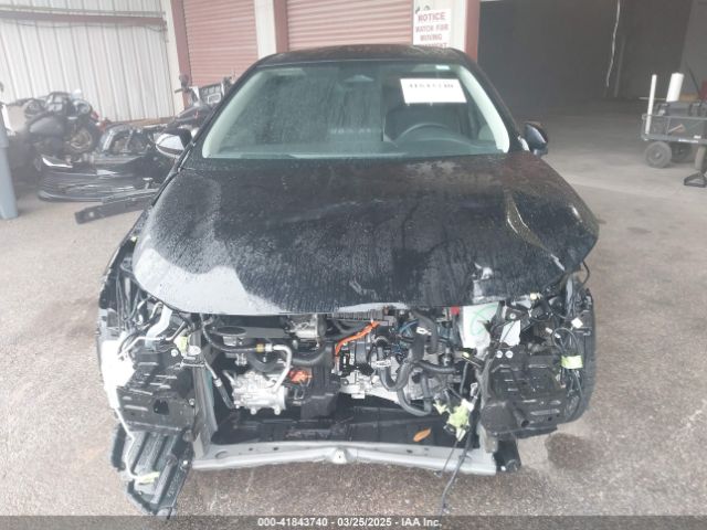 JTDBCMFE7R3055647 Toyota Corolla Hybrid Le