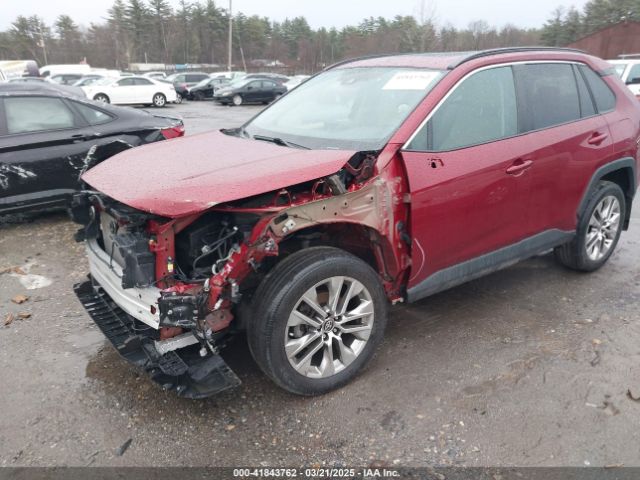 2T3A1RFV2MW224803 Toyota Rav4 Xle Premium