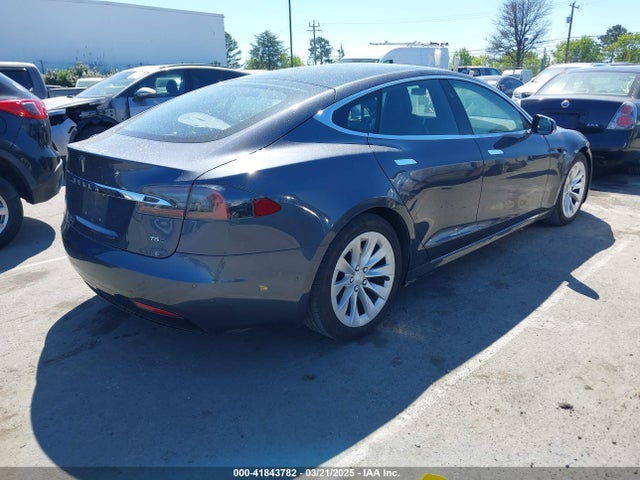 2017 TESLA MODEL S 5YJSA1E20HF198503 Photo 3