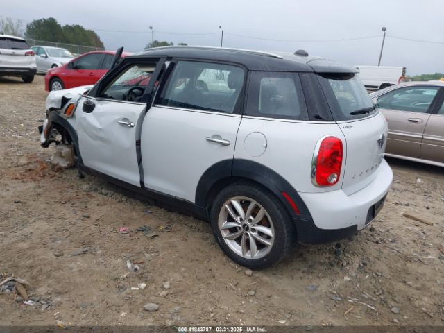2014 MINI COUNTRYMAN WMWZB3C55EWR42296 Photo 2
