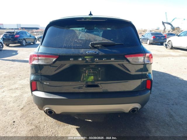 1FMCU0G6XNUA76560 Ford ESCAPE SE