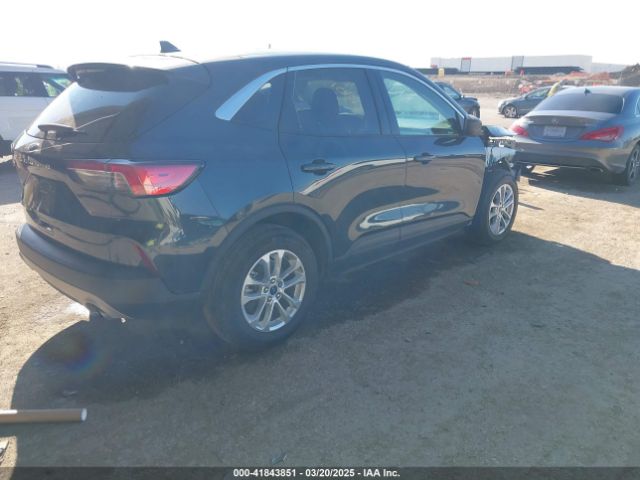 1FMCU0G6XNUA76560 Ford ESCAPE SE