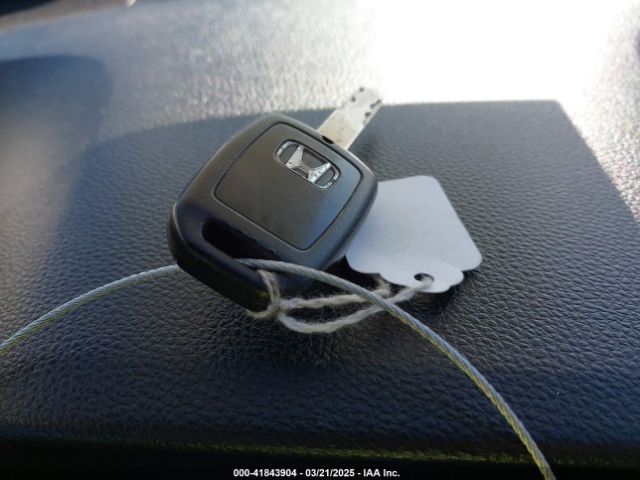 3CZRU6H37JG726863 Honda HR-V LX