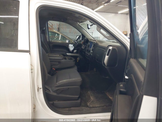 3GCUKRECXFG199274 Chevrolet Silverado 1500 1lt