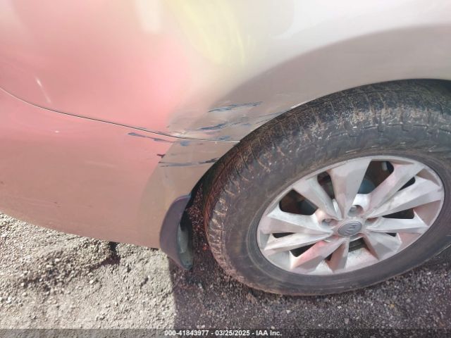 KNDMB5C15F6044093 KIA SEDONA LX